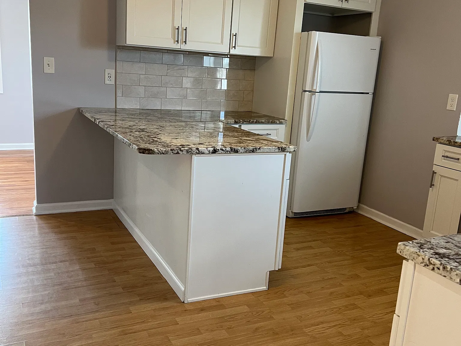 8 Forest St — Photo 4