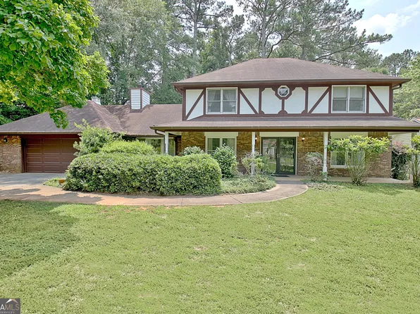 212 Garret Rdg, Peachtree City, GA 30269
