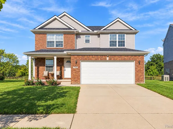 7000 Chandler Dr, Belleville, MI 48111