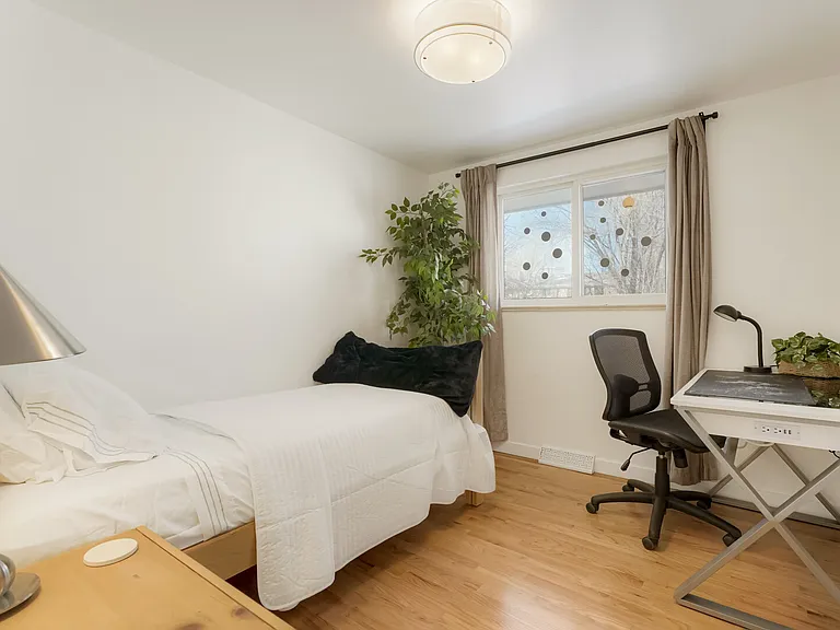 W 63rd Pl — Photo 4