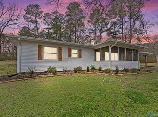 2111 Bakers Chapel Rd, Guntersville, AL 35976