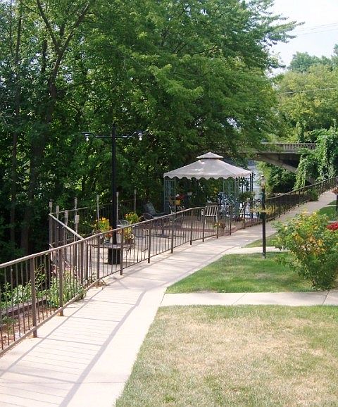 Millrace back sidewalk riverside_05092017