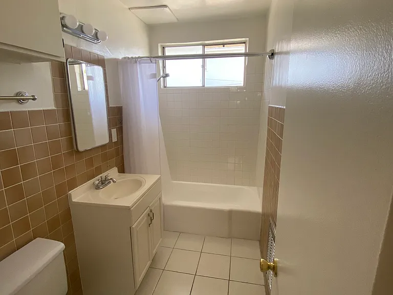 3048 Livonia Ave #5 — Photo 10