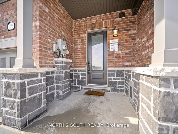 5th image of 1455 Blackmore St