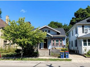 709 Fulton St E, Grand Rapids, MI 49503