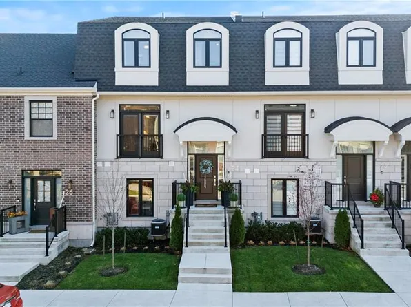 24 Willow Bank Cmn, Saint Catharines, ON L2S 2X5