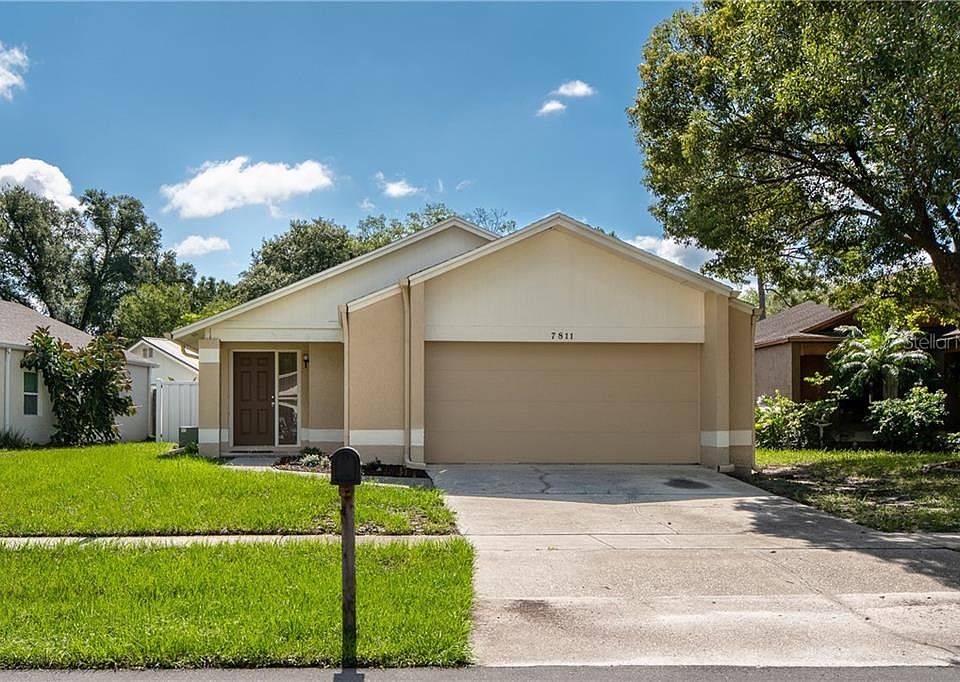 1st image of 7811 Autumn Wood Dr