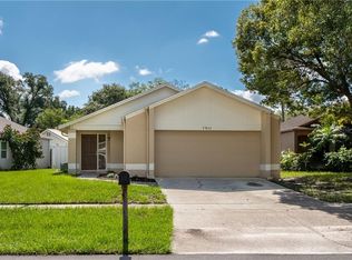 7811 Autumn Wood Dr, Orlando, FL 32825