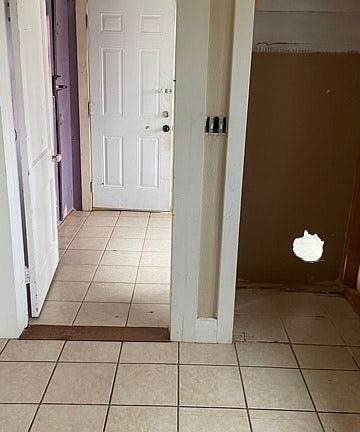 2nd image of 318 N Howard Ave