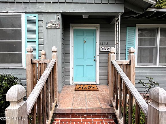 2nd image of 4233 Colonial Ave