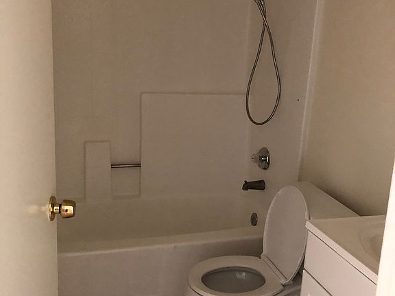 5th image of 1255N N Los Robles Ave #26