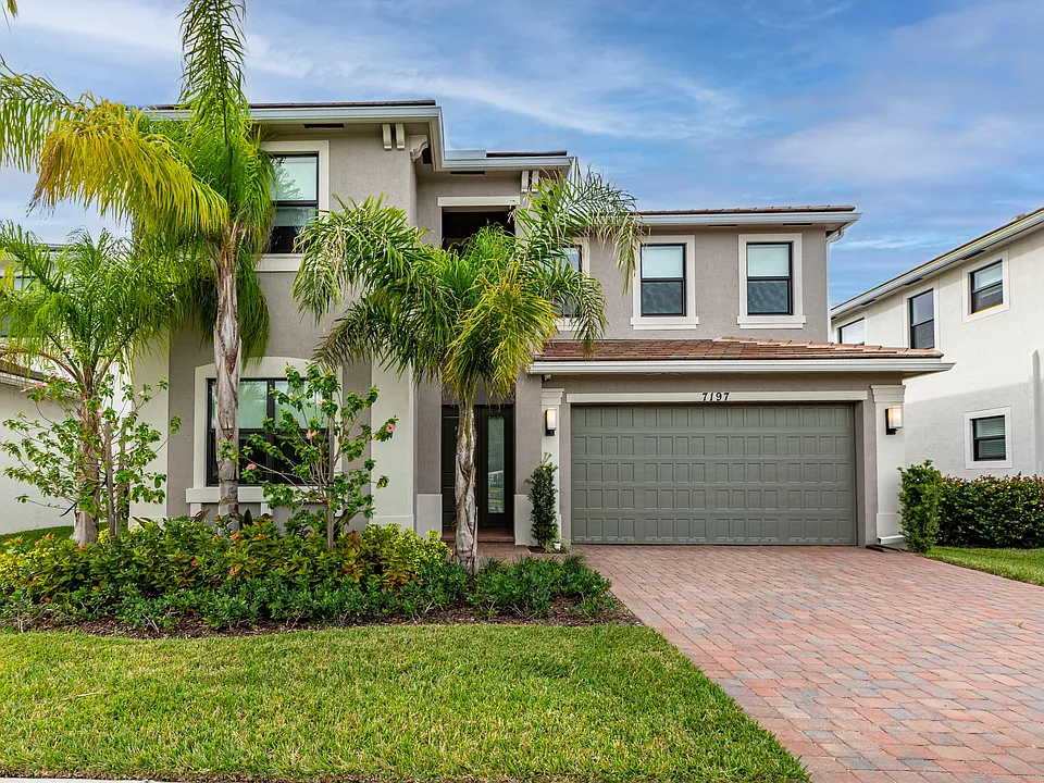 7197 Montereal Path