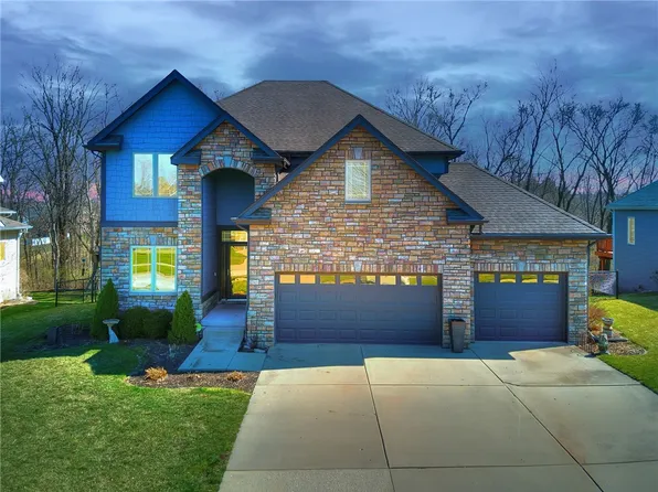 15310 Horton Ave, Urbandale, IA 50323