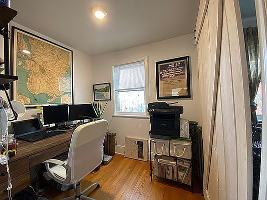 5th image of 314 13th St #3