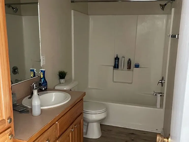 1118 Seamans Way — Photo 9