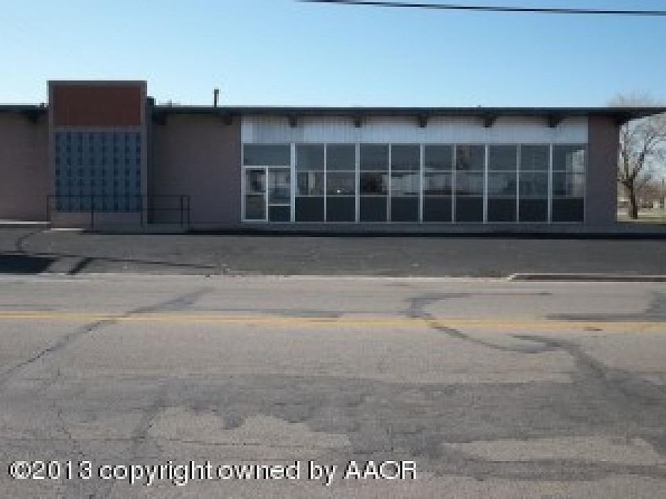 1st image of 3006 SE 3rd Ave