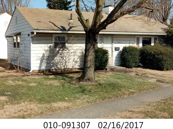 1096 S Ashburton Rd, Columbus, OH 43227