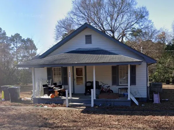 309 N Farmers Road, Fayetteville, NC 28311