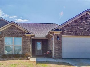 219 Briarcrest Rd, Hazel Green, AL 35750