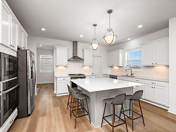 5th image of 19322 Annabelle Ln