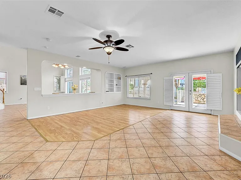 8963 Crystal Lagoon Ct — Photo 18