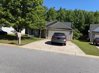 153 Strawberry Pl, Anderson, SC 29624