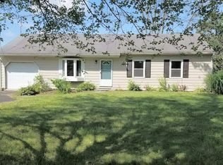 1426 N Green Acres Dr, Scottsburg, IN 47170