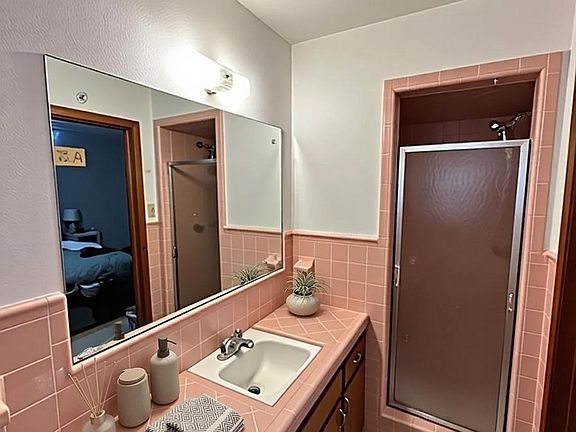 5th image of 3455 Oak Forest Ave