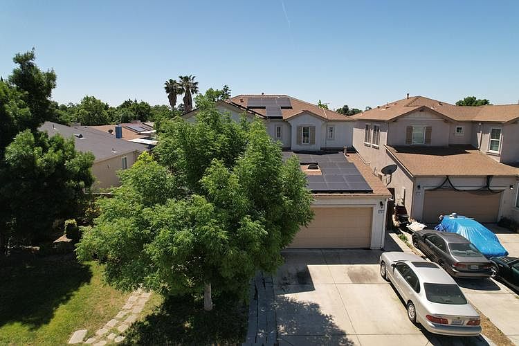 1st image of 2164 Canby Oak Dr