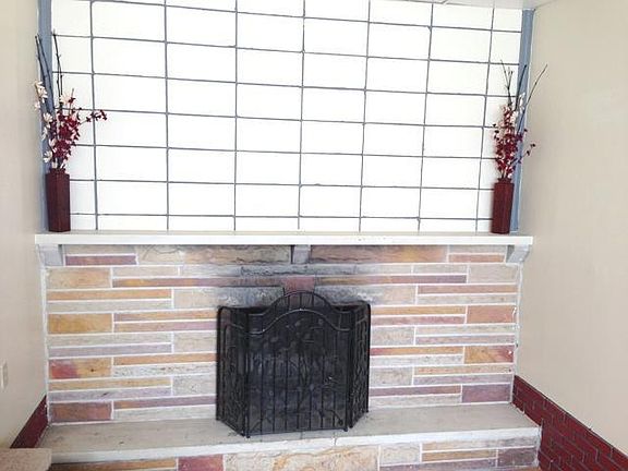 5th image of 1938 Knoll Ln