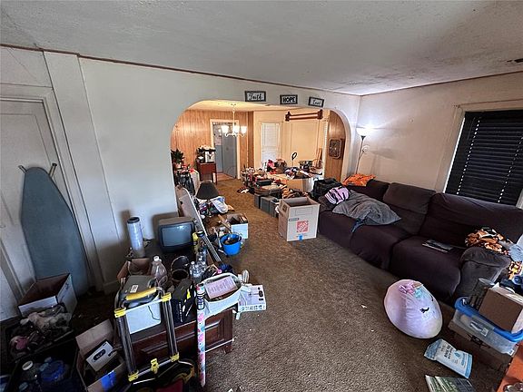 3rd image of 1201 N Independence Ave