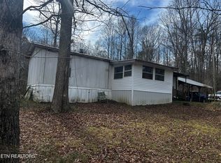 705 Shaddon Rd, Tellico Plains, TN 37385