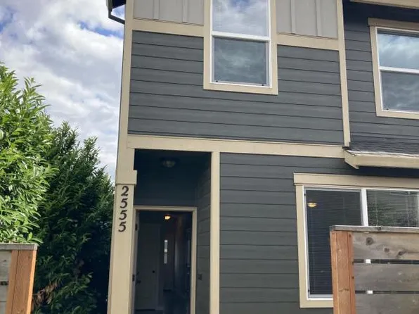 2555 Carson Loop, Forest Grove, OR 97116