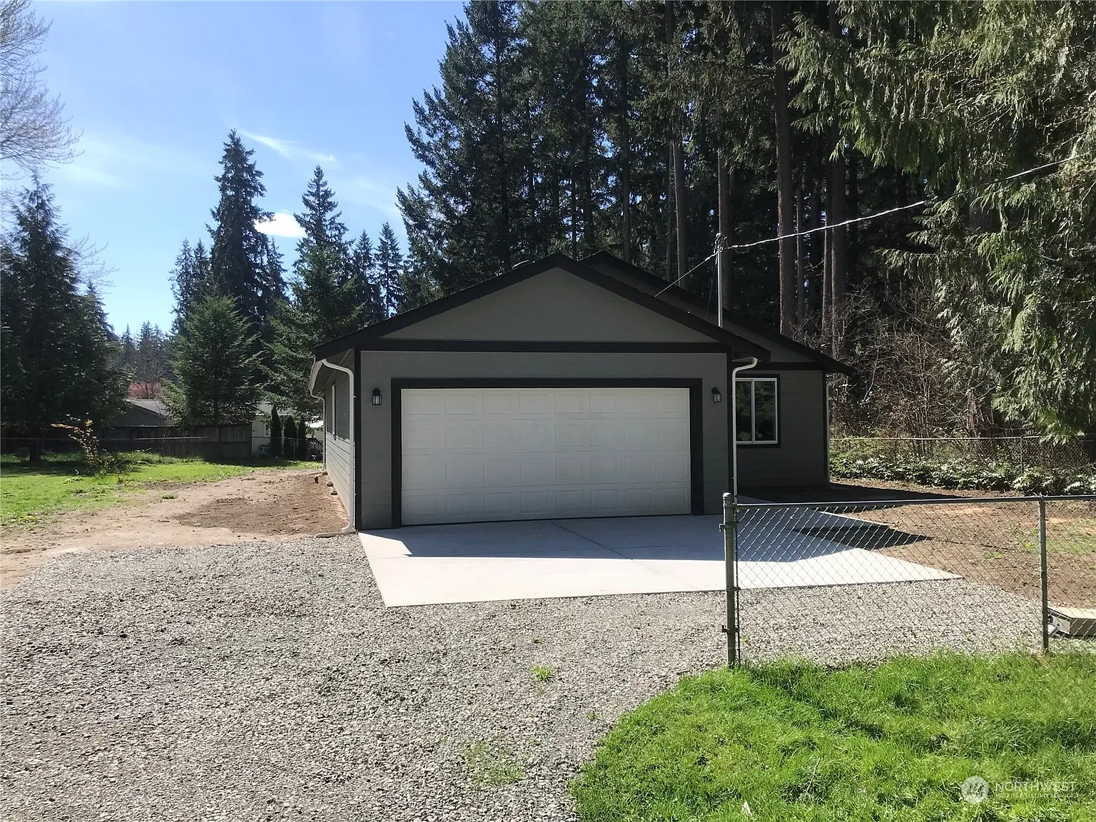 17135 Heather Lane SE photo 1