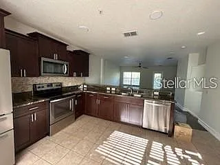 203 McLeods Way — Photo 3