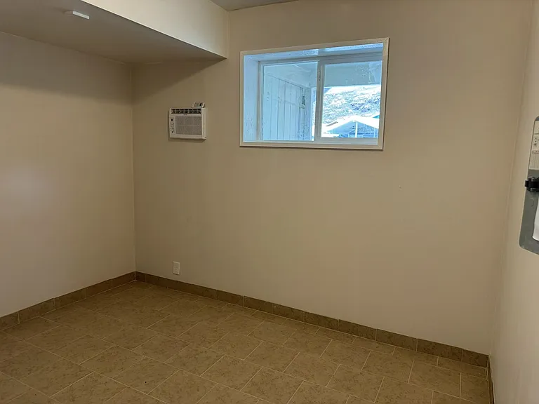 6270 Upolo Pl — Photo 40
