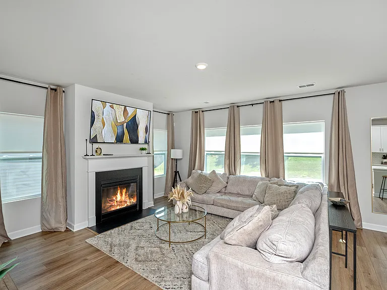 Appalachian Dr — Photo 17