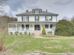 1605 Clover Hollow Rd, Newport, VA 24128