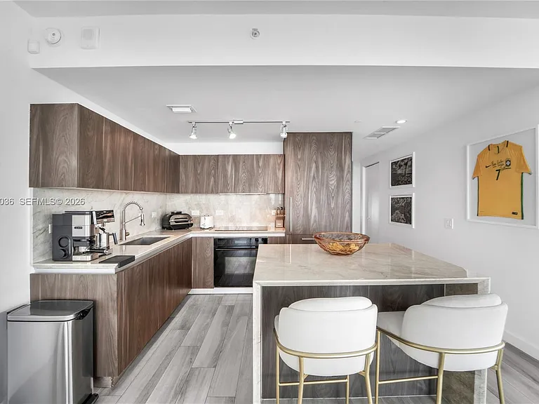 3131 NE 7th Ave #2706 — Photo 14