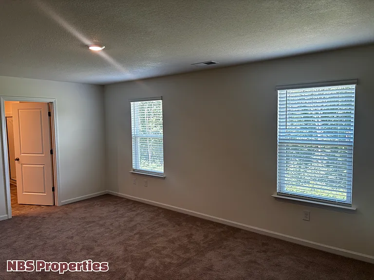 12309 Manhattan Ln — Photo 19