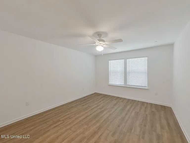 11405 Camden Court Cir — Photo 19