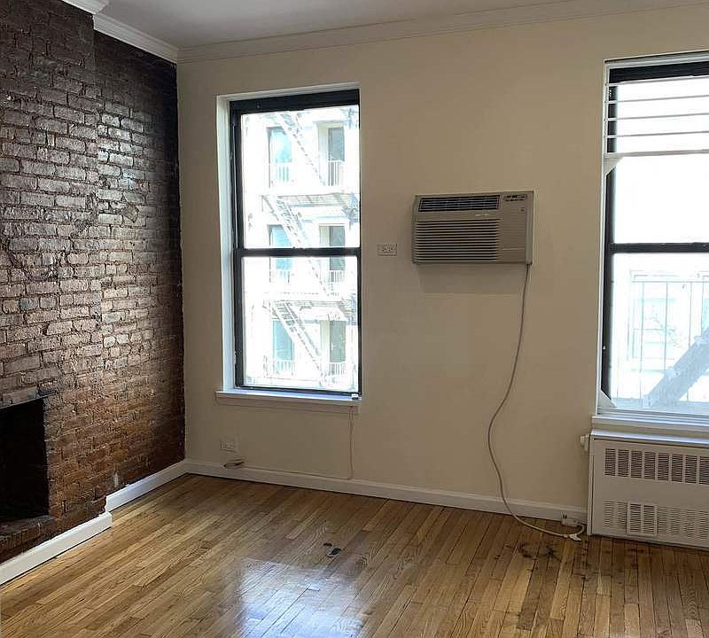 1st image of 128 E 83rd St APT 3D