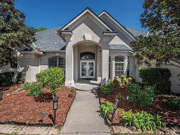 3rd image of 12504 Crick Hollow Ct