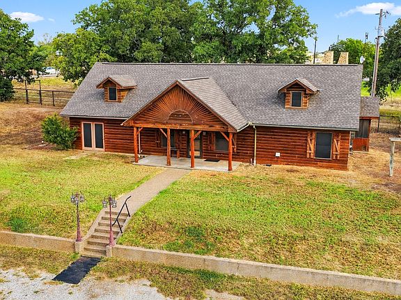 3rd image of 101 Misty Ridge Ln #R