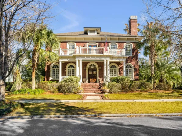 58 Woodford St, Charleston, SC 29492