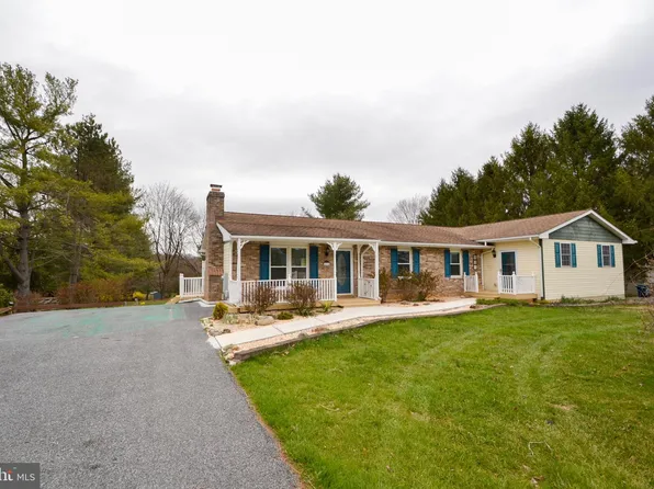 2410 Lawndale Rd, Finksburg, MD 21048