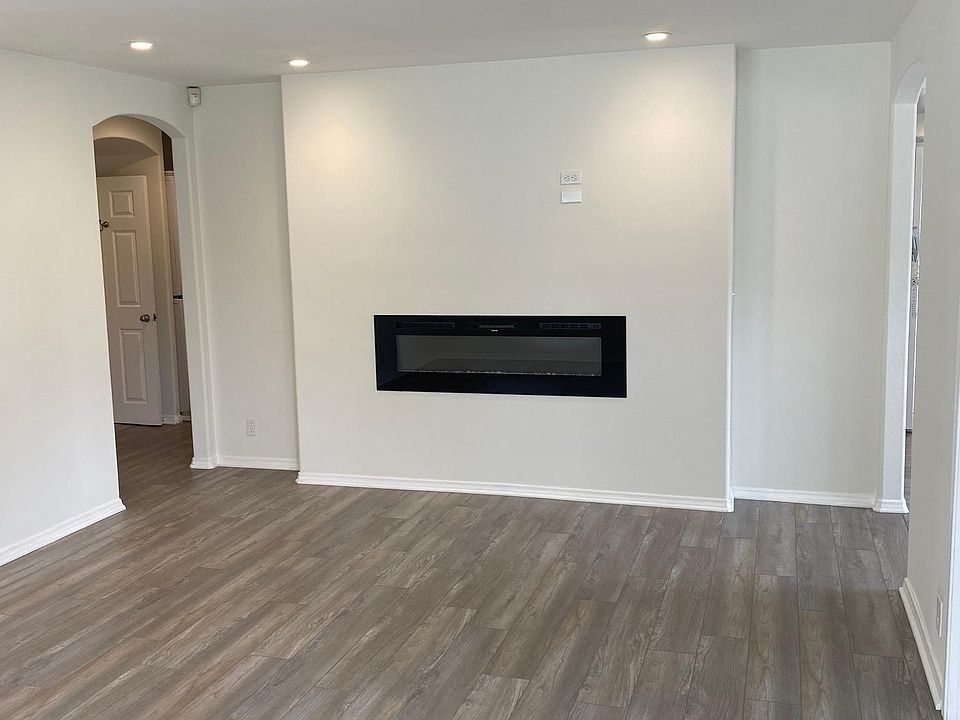 Entry Living Room