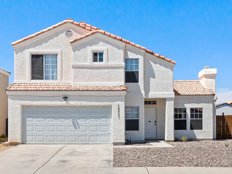 3523 Farina Dr