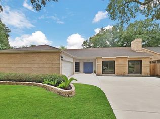 10315 Burgoyne Rd, Houston, TX 77042