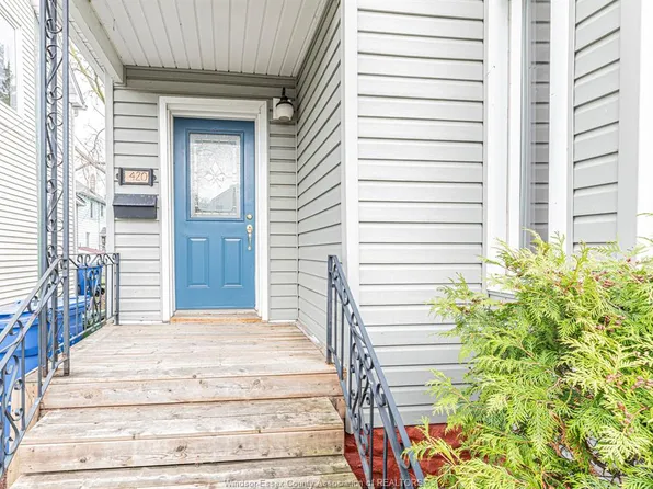 420 Pierre Ave, Windsor, ON N9A 2K2